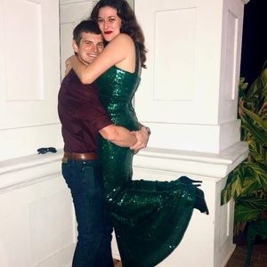 Meet your Posher, Elissa